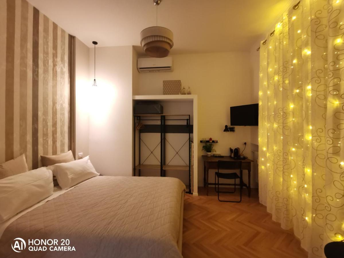Parma Express Traveller'S Lodging Front Station Fs Parking المظهر الخارجي الصورة